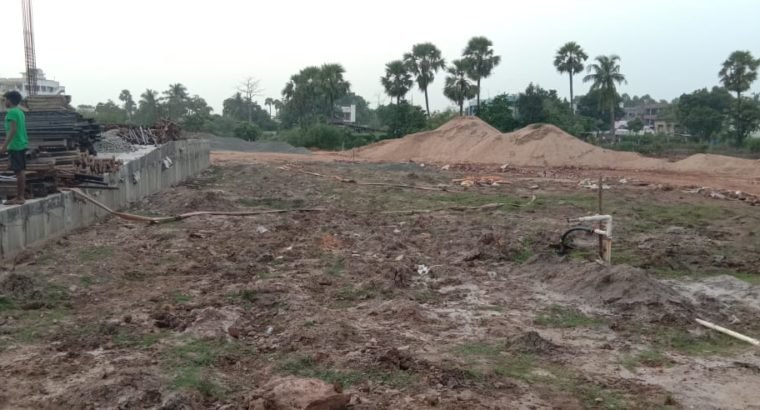 Commercial Site for Sale at Gaigolupadu, Kakinada