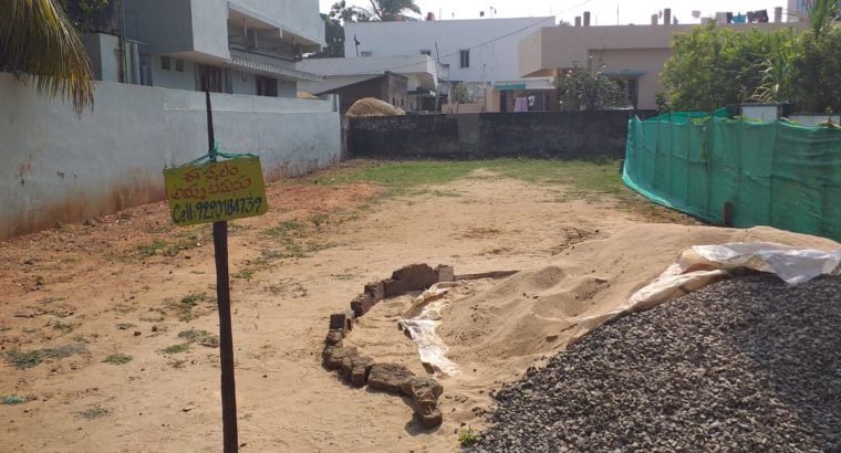 Commercial or Residential Site For Sale at Vinayaka Temple, Nadakuduru.