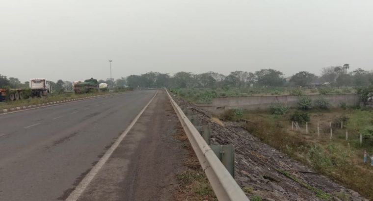 Plot for Sale Near 4th Bridge Road Diwancheruvu