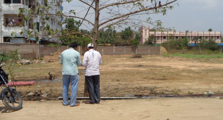 Site for Sale at Narendra Centre, Tanuku