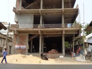 Commercial Building For Rent at Main Road, Maruteru