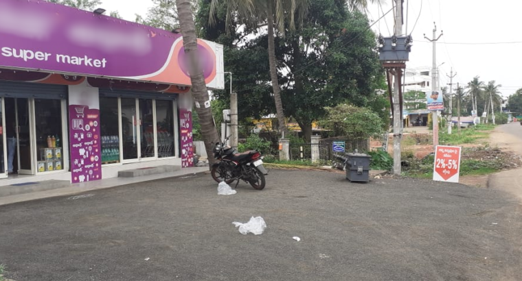 2 shutters – 2000 square feet shop for rent or lease – main road