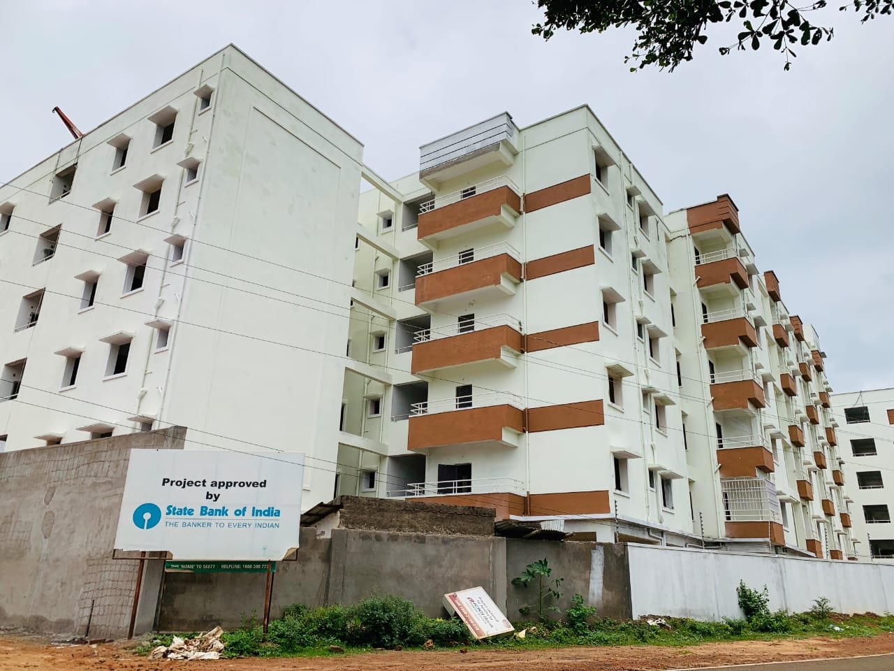 2 BHK & 3 BHK Flats for Sale at Chakradwarabandham, Rajamahendravaram