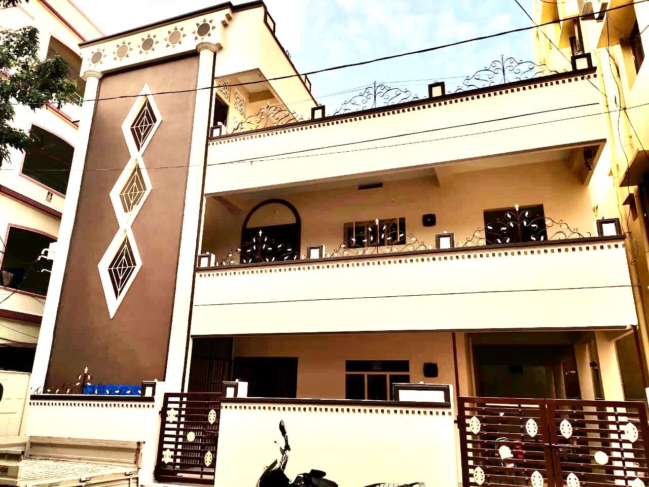 3BHK House For Rent at Main Road Bhaninagar Tirupati