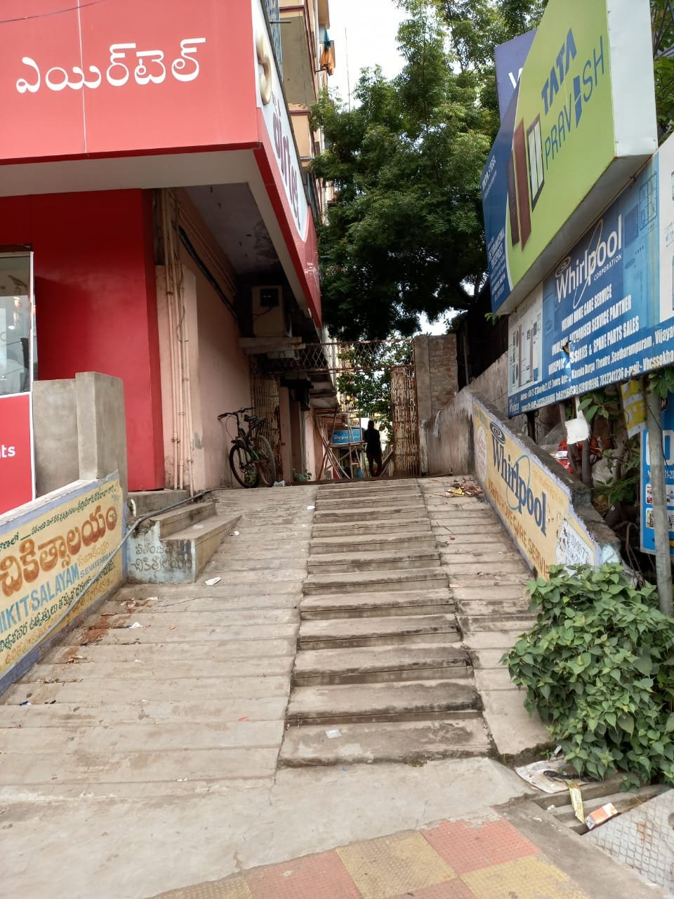 2BHK Commercial House For Rent at Sitarampuram Signals, Eluru Road, Vijayawada
