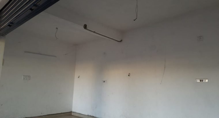 2BHK Flat for Rent at Bandar Road, Vijayawada