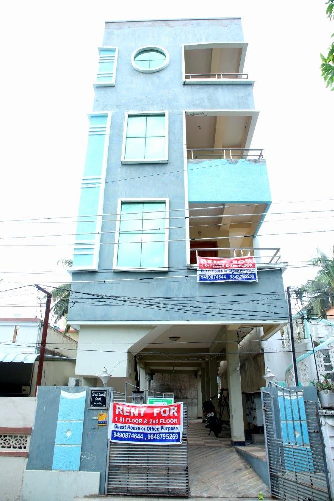 3 Floors Duplex Building For Rent at Srinivasa Nagar, Kakinada