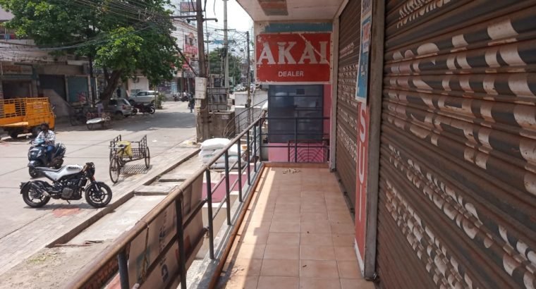 Commercial Space For Rent Near Sivalayam, Temple Street, Kakinada.